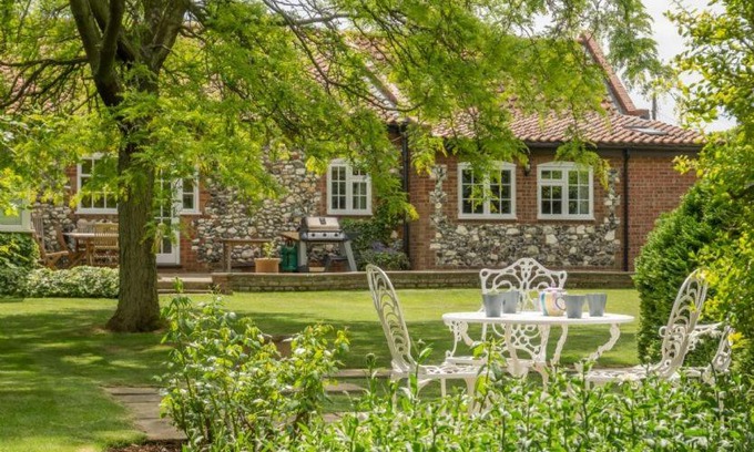 Thornham House | Westgate Cottage T 4