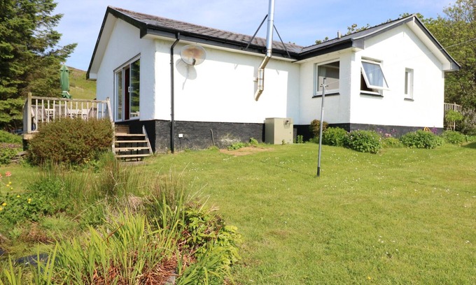 Morar House | WESTHAVEN, family friendly, with open fire in Mallaig