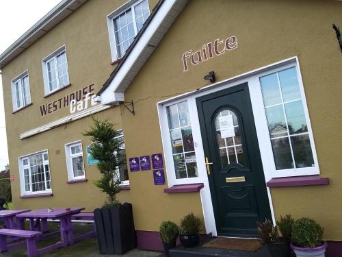 Jamestown Bed & Breakfast | Westhouse Cafe N39 E0A6