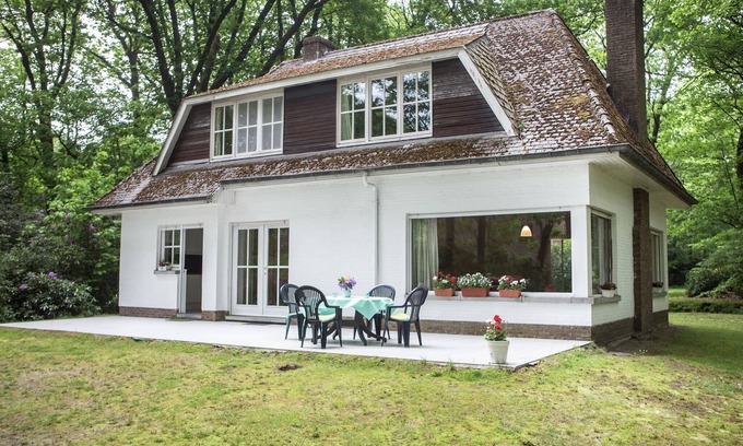 Westmalle House | Westmalle Forest Garden Home