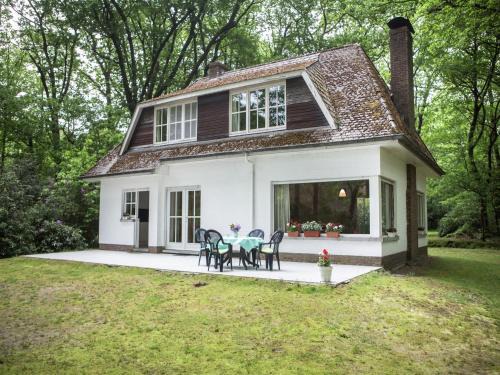 Westmalle House | Westmalle Forest Garden Home