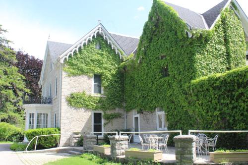 St. Mary's Hotel | Westover Inn