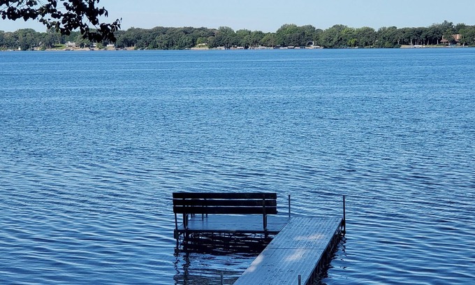 Litchfield Cabin | Westview Getaway: charming 4-bedroom lakeside cabin, 90 min. west of Twin Cities