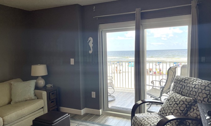 Gulf Shores Condo | Westwind 201 2 bd 2 ba gulf-front New building reno complete!