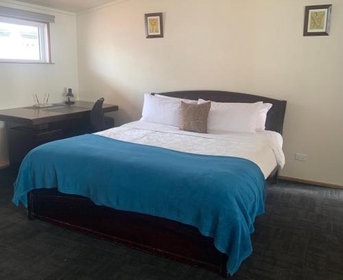 Manurewa House | Weymouth Oasis