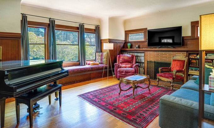 Elmwood House | WFH-Friendly Berkeley Home < 2 Mi to University!