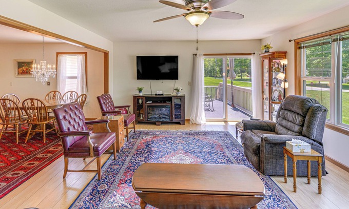 Columbiana Apartment | WFH-Friendly Columbiana Vacation Rental w/Deck!