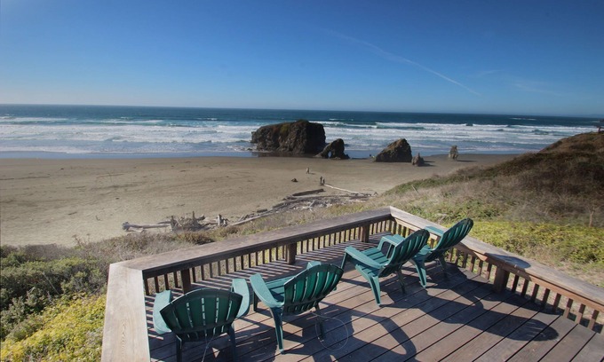 Fort Bragg House | Whale Rock - make memories that will last a lifetime