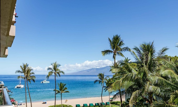 Kaanapali Condo | Whaler 518 Oceanview Studio Condo Condo by RedAwning