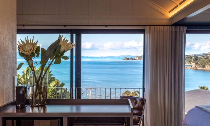 Oneroa House | Whare iti | You've Got It Maid