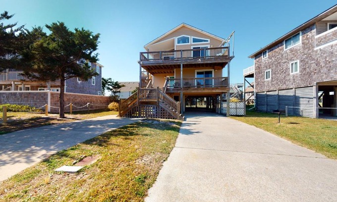 Frisco House | What's Knot to Sea