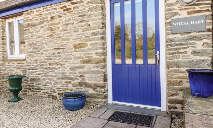 Newquay Cottage | WHEAL HART, family friendly, with a garden in St Newlyn East