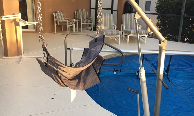 Highlands Reserve House | Wheelchair Accessible/Roll In Shower, Private Luxury Holiday Retreat near Disney