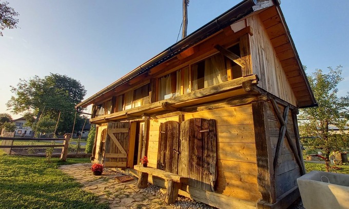 Metlika Apartment | Where it once was a place for pigs, now you can enjoy in peace and comfort.