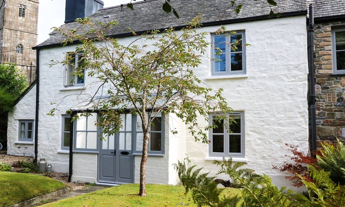 Mary Tavy Cottage | WHINCROFT, pet friendly, character holiday cottage in Tavistock