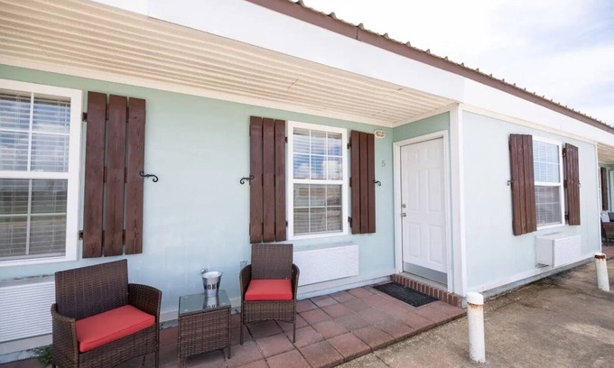 Boothville Condo | Whiskey Bay Lodge #5