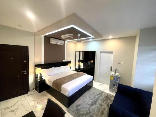 Accra Apartment | Whispering Hearts Guest House