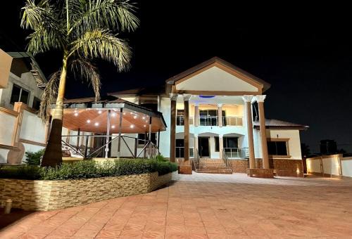 Accra Apartment | Whispering Hearts Guest House