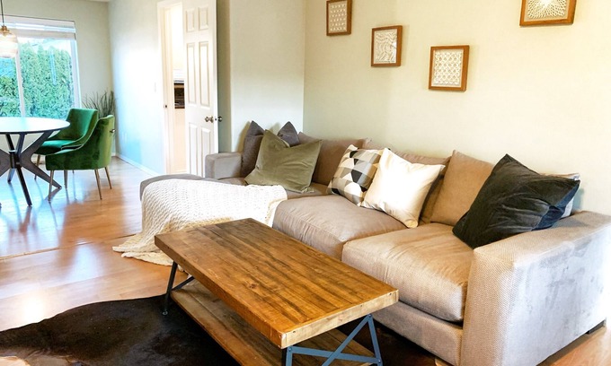 Aloha House | ༄✦ Whispering Woods Oasis✦༄ | 5B/3BA, W/Pool Table