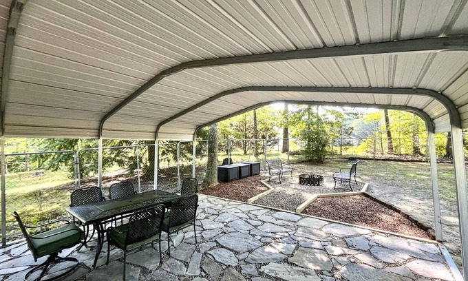 Tracy City House | Whispering Woods Tracy City