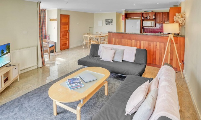 Mount Buller Apartment | WHISTLER 1C - Mt Buller Family/Small Group Accommodation
