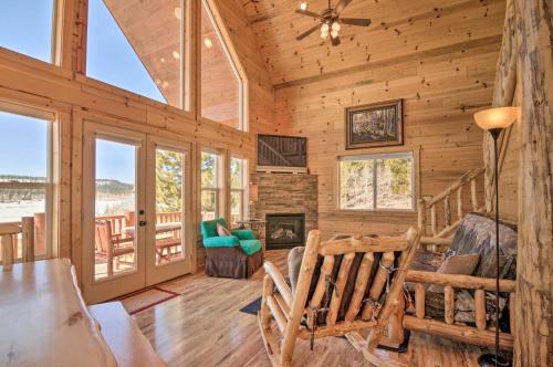 Meadow View Heights House | Whistling Woods Cabin Meadow Views and Gas Grill!