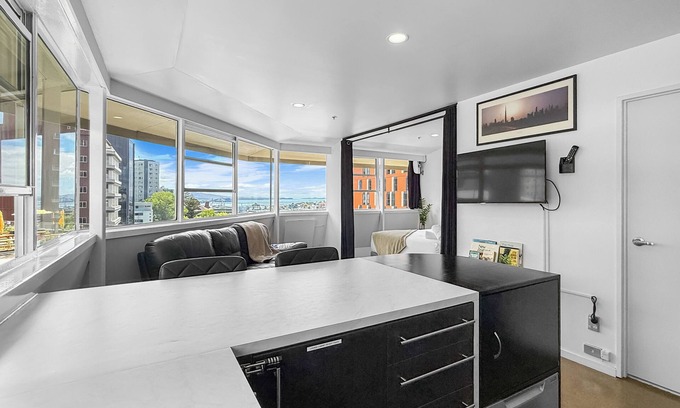 Grafton Apartment | Whitaker Wish | Spacious, City Apt with Sea View
