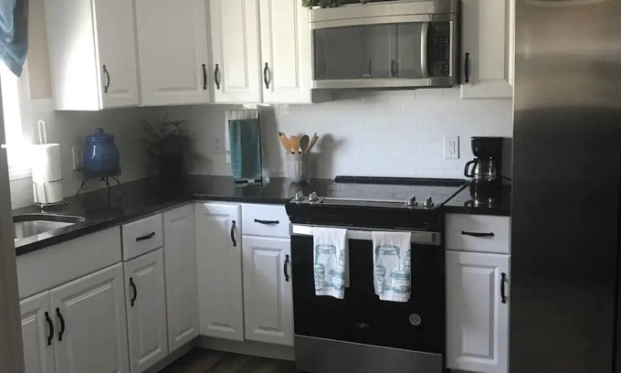 West Odessa House | White Cactus