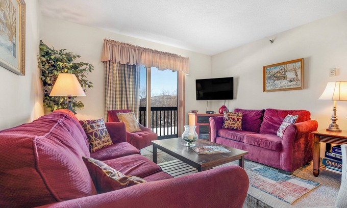 Sunday River Area Condo | White Cap A-202/203 | 3 Bed, 2 Bath