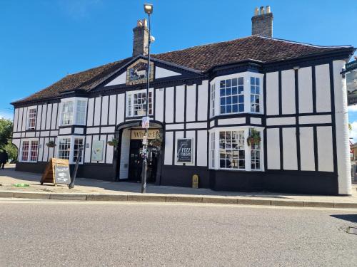 Braintree Hotel | White Hart Hotel by Greene King Inns