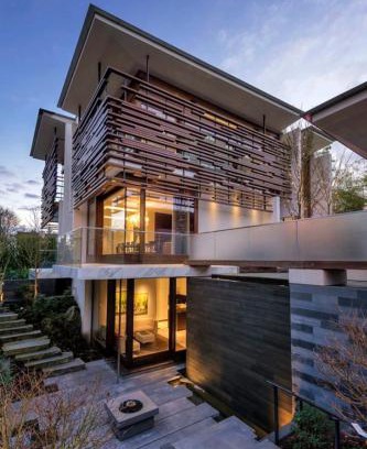 Riley Park-Little Mountain House | White House