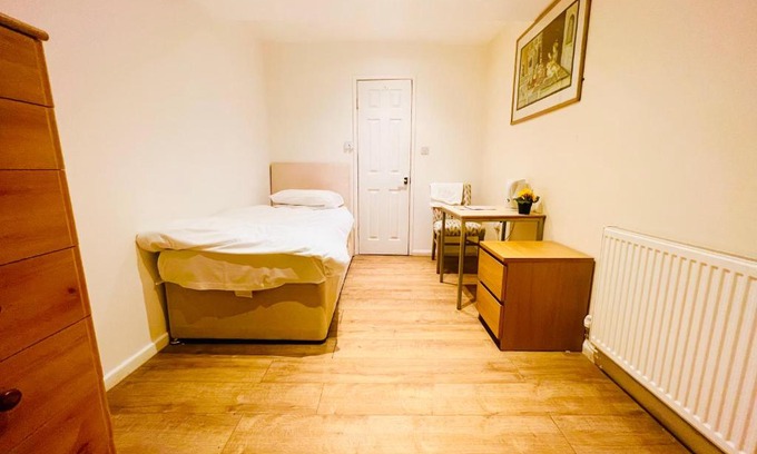 Cambridge Cabin | White House Lodge