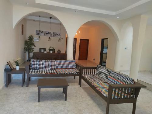 Tujereng Apartment | White House Residences