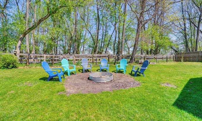 White Lake Cottage | White Lake Vacation Rental ~ 5 Mi to Skiing!