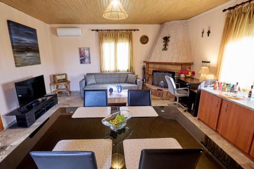 Limnos House | White lilies the house of gourmet flavours