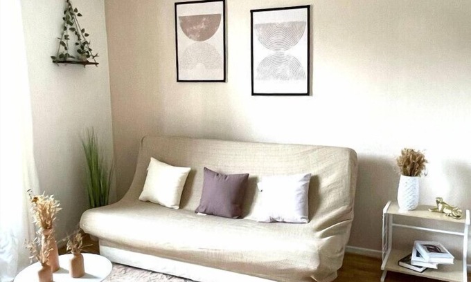 Fontainebleau Apartment | White - MAGIC COCOON near the Castle of Fontainebleau