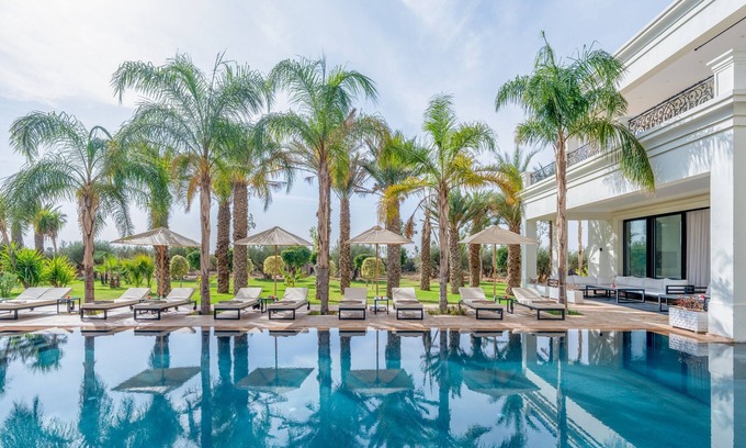 Tameslouht Villa | White Mansion Marrakech
