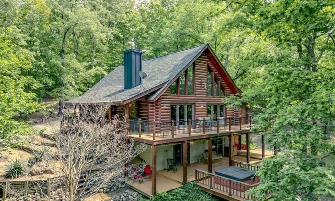 Flippin House | White River - Crooked Creek Log House