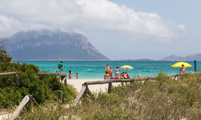 Porto Istana House | White Sand Residence