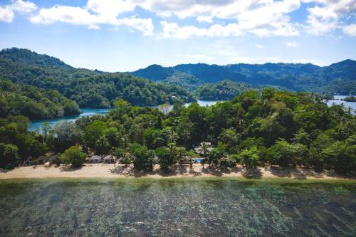 Pulau Lembeh Resort | White Sands Beach Resort Lembeh