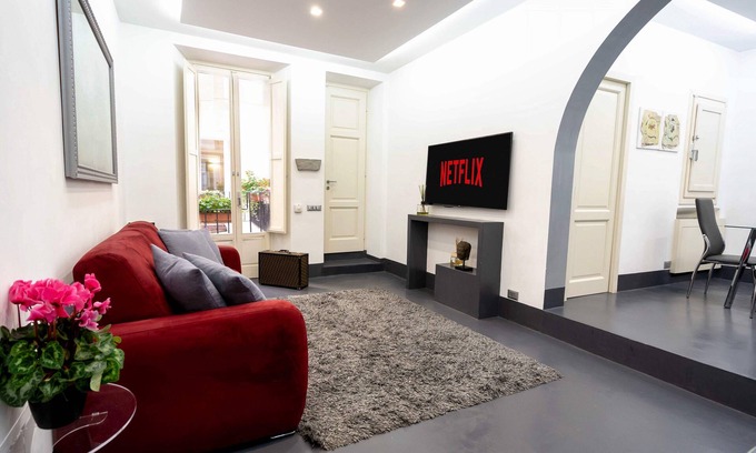 Rione III Colonna Apartment | White Style Alcove - Piazza Di Spagna