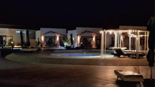 Al Wusta Governorate Resort | White Sugar Dunes Resort