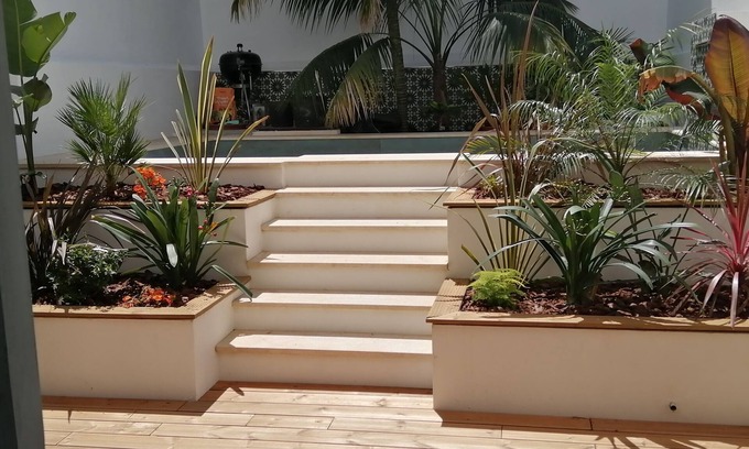 Bornos House | White village house with swimming pool in a quiet street in the center of town.