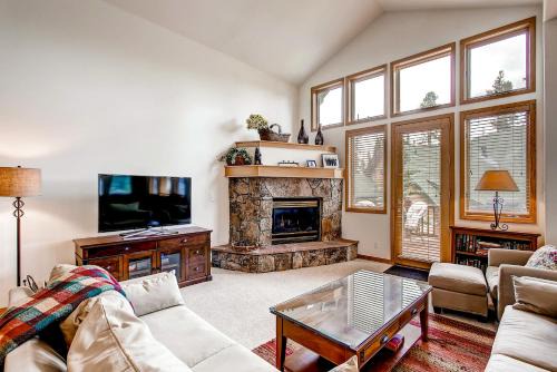 Peak 8 House | White Wolf #1648