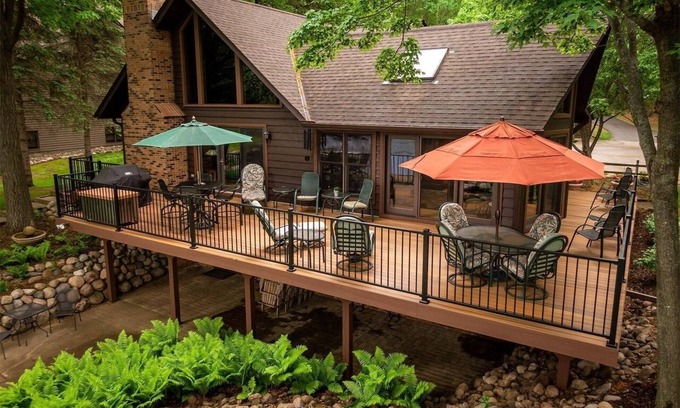 Crosslake Cabin | Whitefish Chain Lake Home with Beach + Sauna + King Beds + Kayaks +Paddle Boards