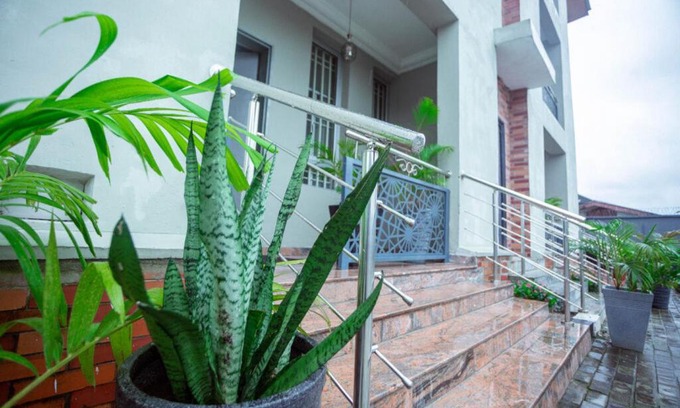 Biogbolo Apartment | Whitehall Residences