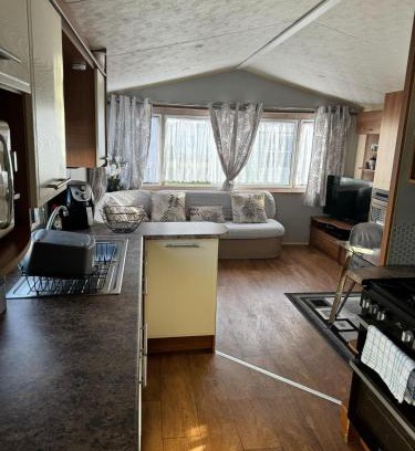 St George Resort | Whitehouse Leisure Park North wales 6 birth caravan