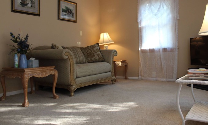 Rockville House | Whole house, 3 Beds, 1 Bath, Walk to Redline Rockville Metro Station