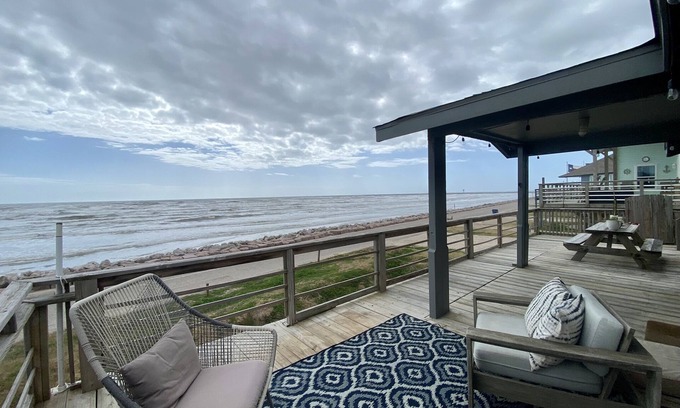 Surfside Beach House | Whole House FRONT ROW! No obstructions, just remodeled!
