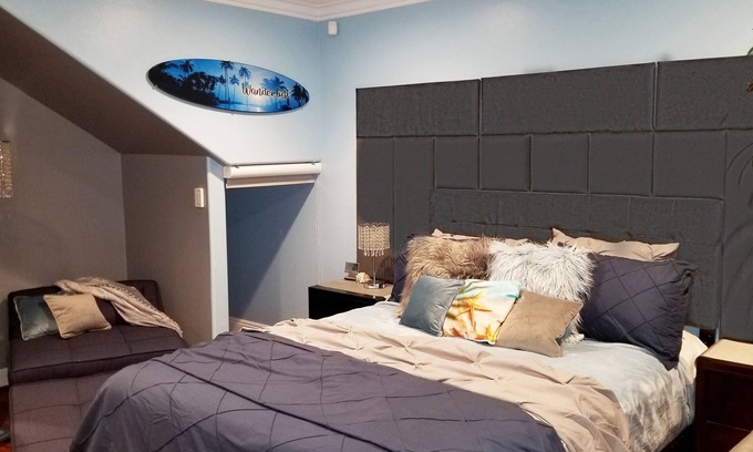 Harbor Apartment | Whole Studio-Private Entrance, Private Kitchen, Private Bathroom, reserv Parking